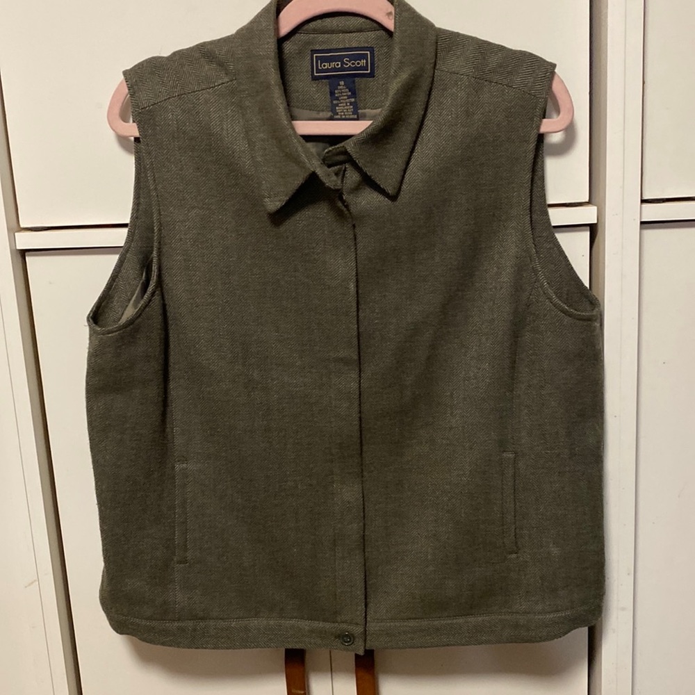 Laura Scott tailored vest